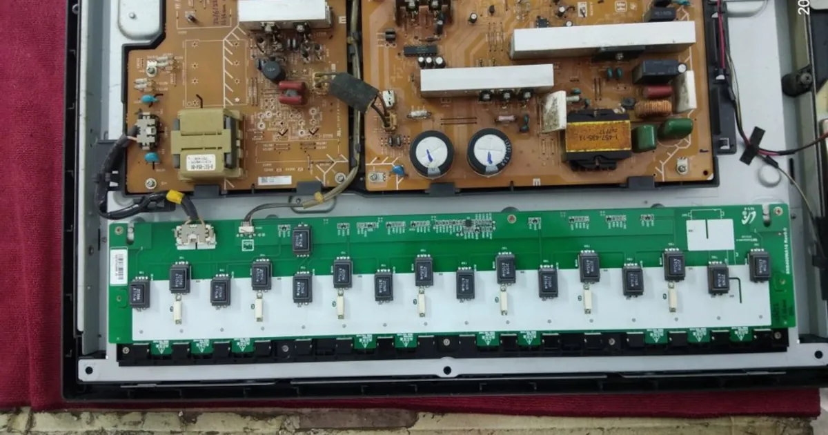 تعمیر برد اینورتر تلویزیون سونی klv-40v300a تعمیر برد اینورتر تلویزیون سونی klv-40v300a